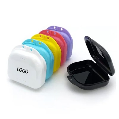 Retainer Case