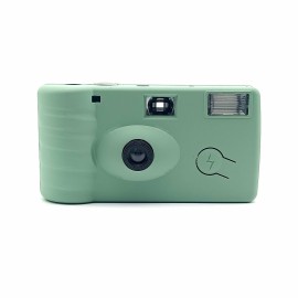 Disposable Camera with Photoflash